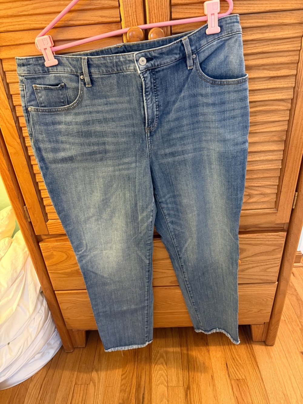 Chico's Light Blue Cropped Ankle Jeans Size 3 (16)